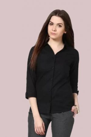 Women Regular Fit Solid Spread Collar Casual Shirt